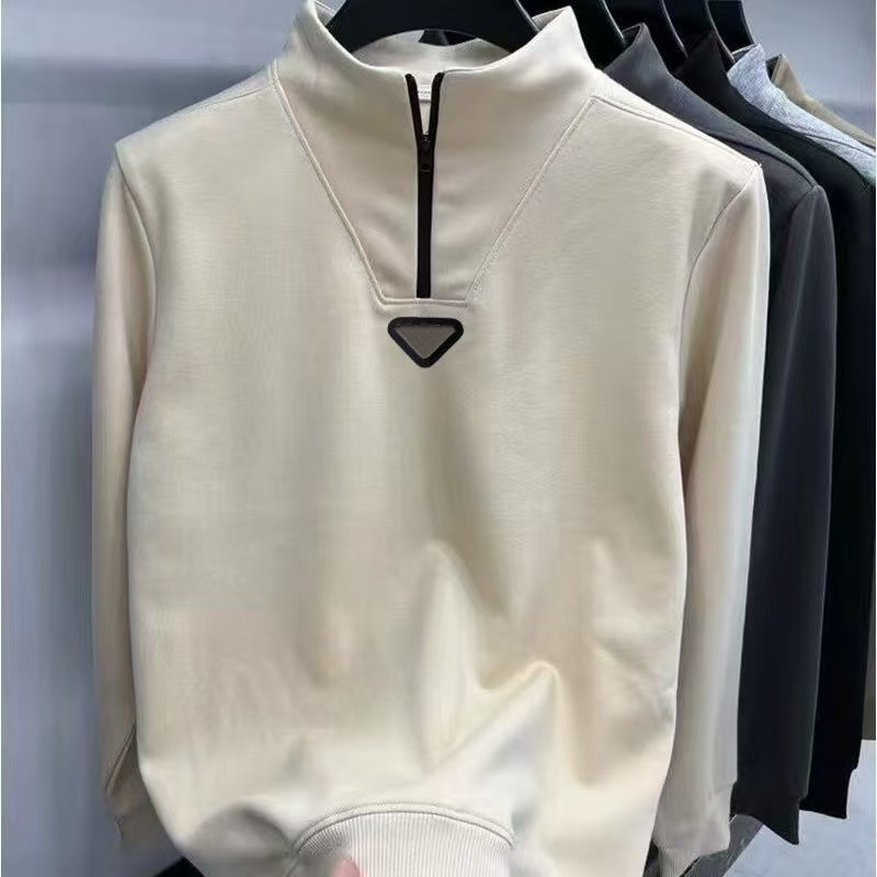 Men à sweat à capuche à capuche à capuche et à sweats à capuche pour femmes Coton pur Métal confortable et caoutchouc Modèle tridimensionnel à la
