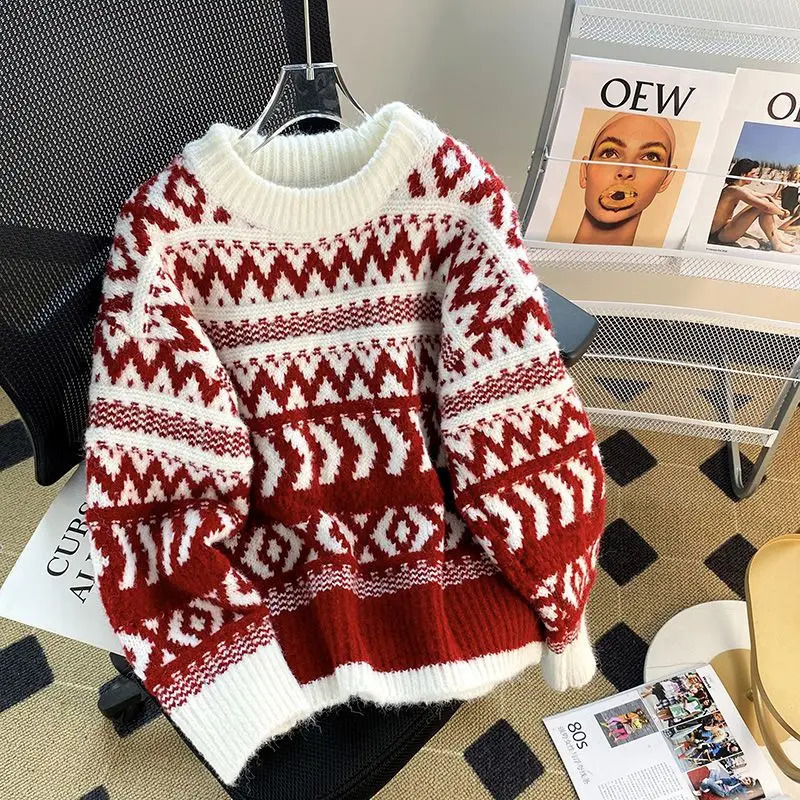 Pull d'élément de Noël rouge épais à la mode à la mode pour femmes Retro Ajustement en vrac à manches longues à manches à manches longues 241021