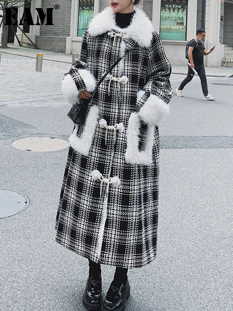 EAM black plain weave patchwork burr wool coat loose fit lapel long sleeved womens jacket fashionable and trendy winter 30A2130 241021