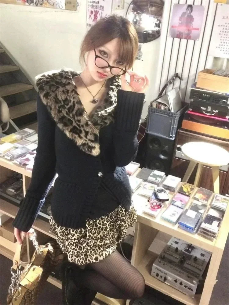 Retro Sexy Leopard Patch Work Top sans imprimé 2024 Automne / Winter Womens Cardigan Y2k Slim Fit Long à manches longues 241021