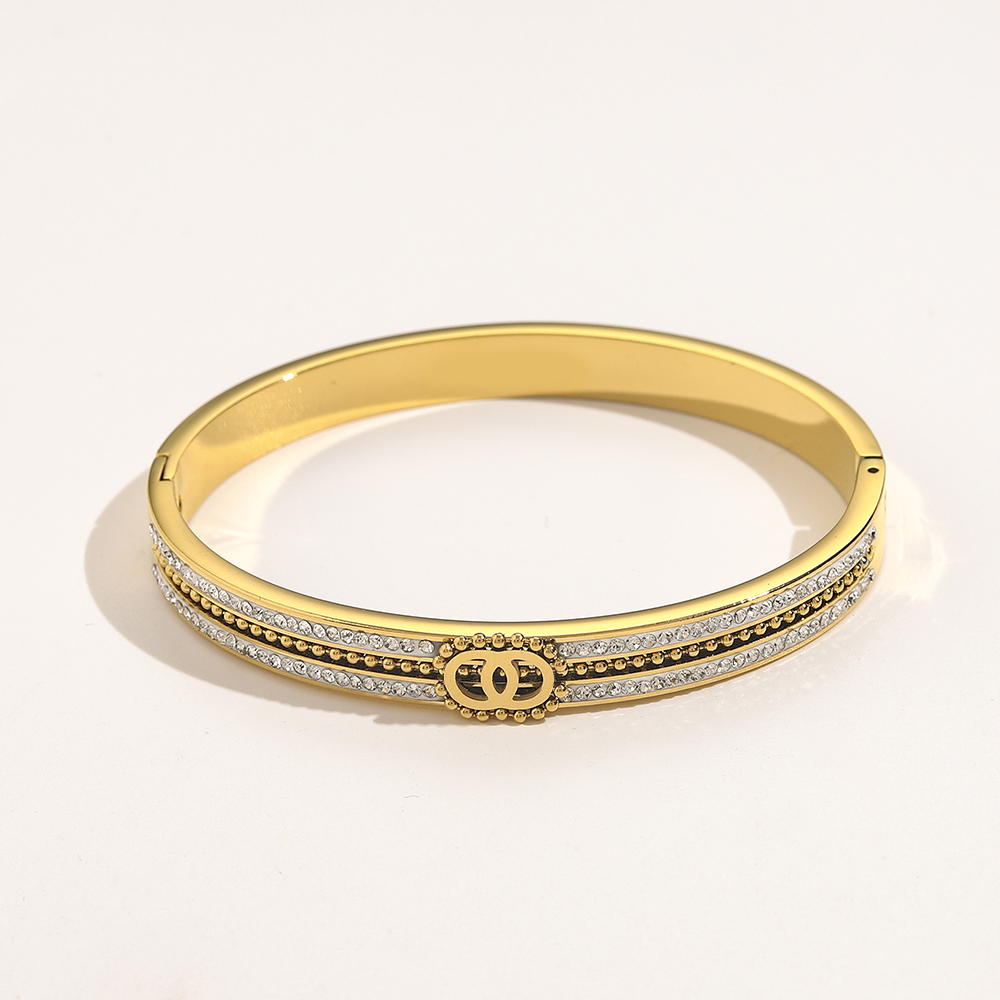 Faux Leather Bangles Bracelet Mens Women Bracelets Bangle Luxury Jewelry inlay Crystal 18K Gold Plated Silver Letter Stainless steel Wristband We