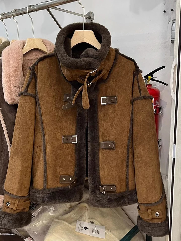 Winter Sheepskin Coat Faux Fur Suede Leather Women Warm Lamb Shearling Jacket Zipper Moto Biker Long Sleeve Short Casual Outwear 241025
