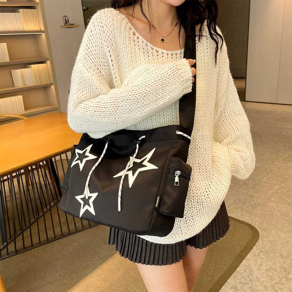 CMM Women Lovely Shoulder Bag Large Capacity Nylon Y2k Crossbody Drawstring Cute Star Messenger for Teens Students 241026