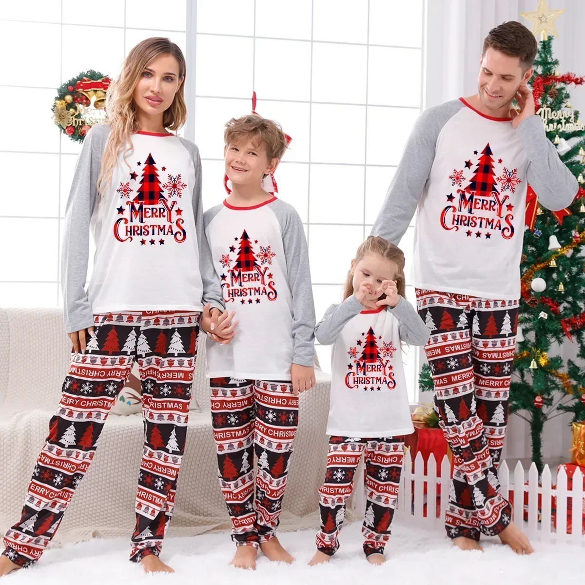 Maman fille papa fils correspondant pyjamas ensemble tenues de Noël Allover imprimer 2 pièces costume vêtements de nuit Noël famille Look Pjs 241