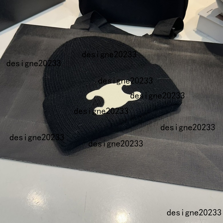 Beanie designer beanie luxury beanie Stone solid color letter fashion leisure streaks manners beanie warm letter hat Christmas gift 8 colors very