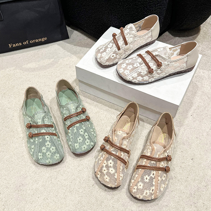 2025 Spring Summer Women's Flat Pointed Version Casual Single Round Buckle Women S 1420