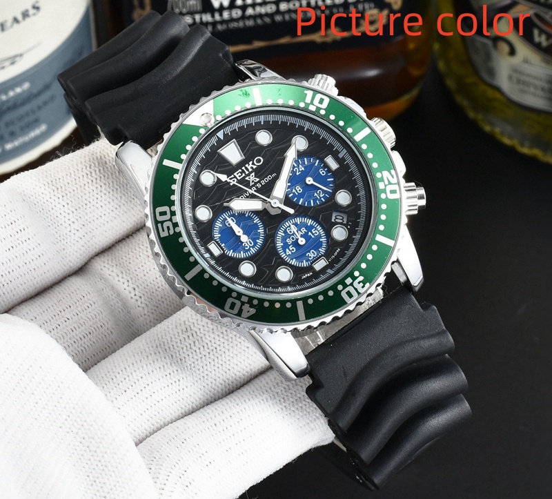 SEI de haute qualité 2024 Fashion Sports Young Men Top Top Luxury Brand Luxury Watches Six-broche All Calal Work Quartz Watch Display Calendar av