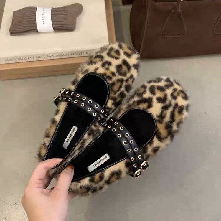 2025 Spring Summer Women's Flat Pointed Version Of Casual Single Round Buckle Women S 0d61