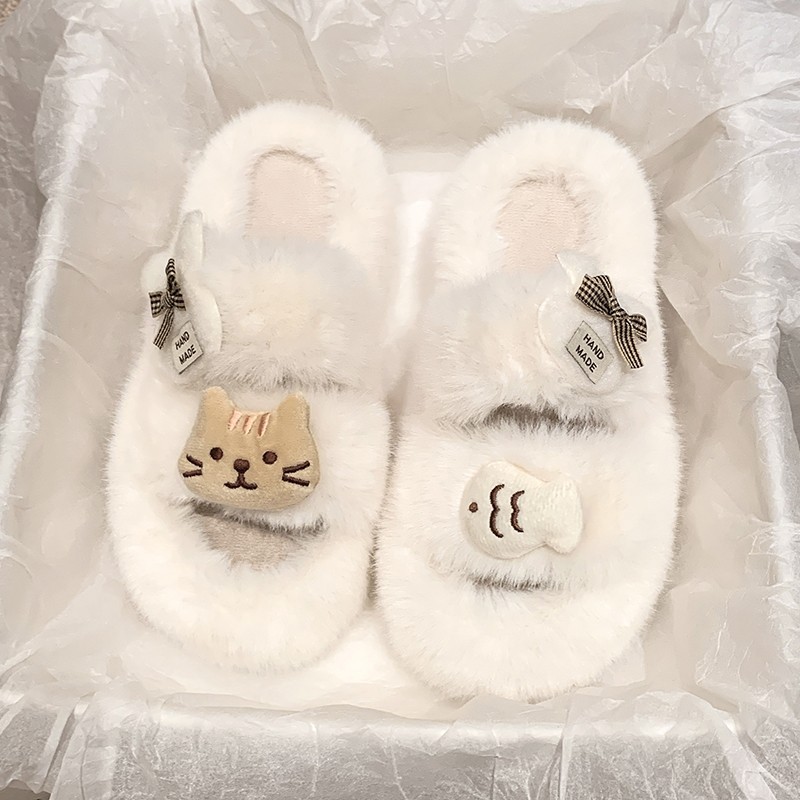 Soft mignon Nouvel automne et hiver des femmes duvetées d'hiver portent une maison plate en peluche non glissée coton 13e0