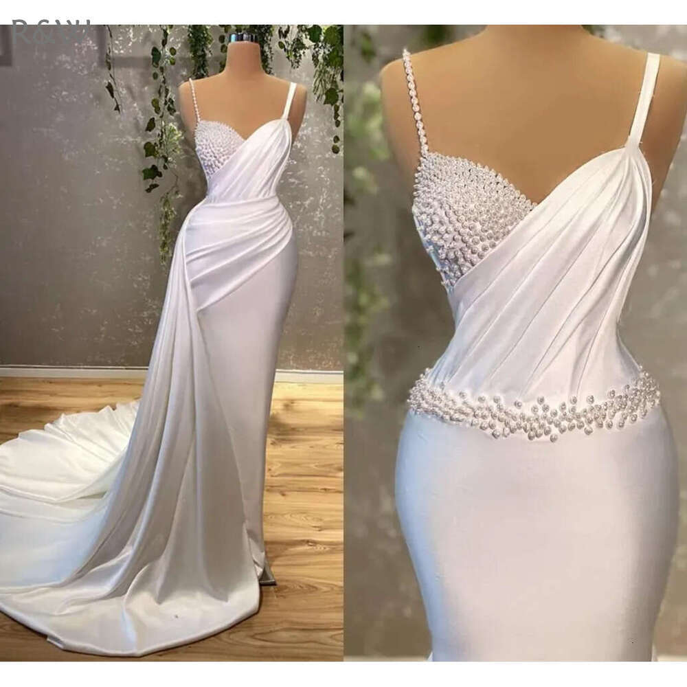 Robe de mariée sexy pour les femmes charmantes 2024 STRACTES PERLS BRIDES BRIDES Sirène blanche ou longueur robe de Mariee Personnaliser