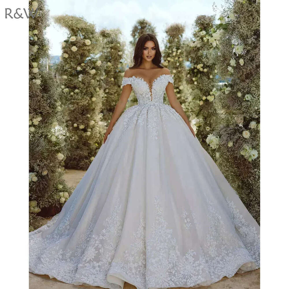 2024 Robe de mariée en dentelle sans manches plage Femmes illusion Appliques arrière Spaghetti Stracles A-E Bridal Velle Vestidos Custom Made 01