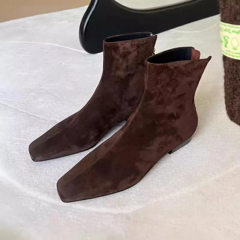 Appartements cheville en daim chaudes chaussures d'hiver orteil carré orteil décontracté 2025 tendance talons bas bottes de neige mujer ato 4e50