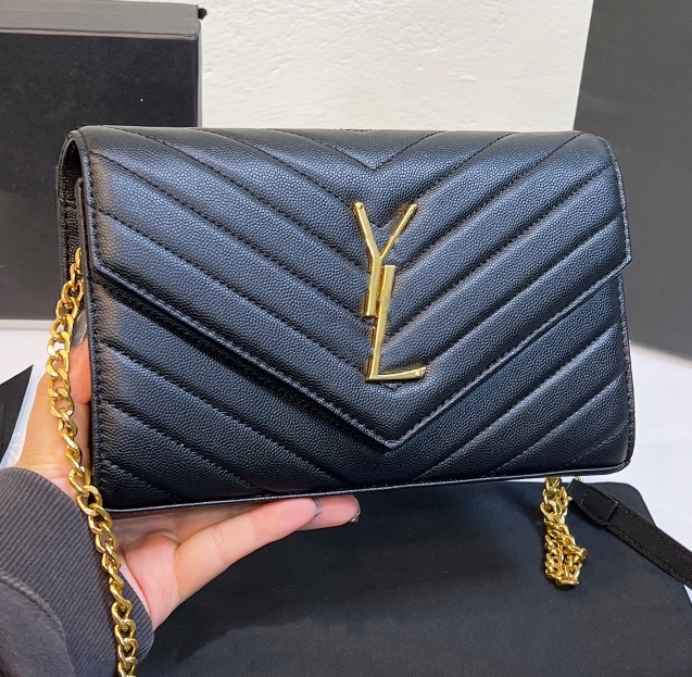 10A Sac de designer de luxe Sac sous les aisselles Femmes Fourre-tout Crossbody Classic Flap Enveloppe Sacs à bandoulière en cuir Hobo Vagrant Sa