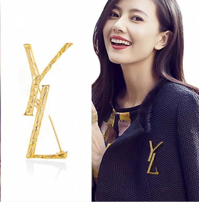 2023 Top Luxury jewelry accessories Men Womens shawl clips Fashion Lady Gold Brooch Large size pins designer Wedding Jewelry Brand pin badge-image-748796807