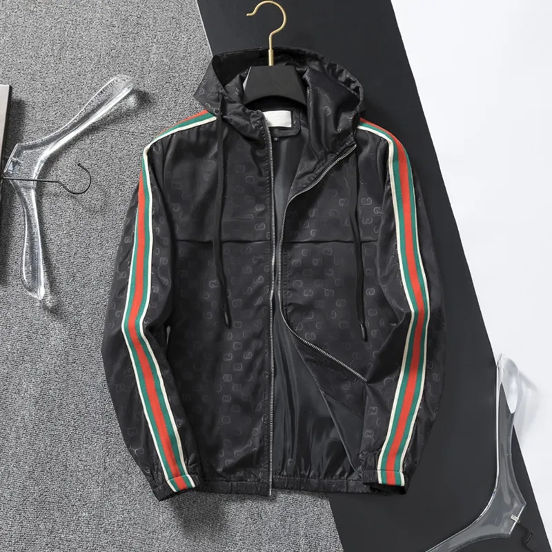 Designer Mens Jackets Clothing pattern Brand Sunscreen Bomber jacket Outerwear coat Fashion Casual Street Coats s top