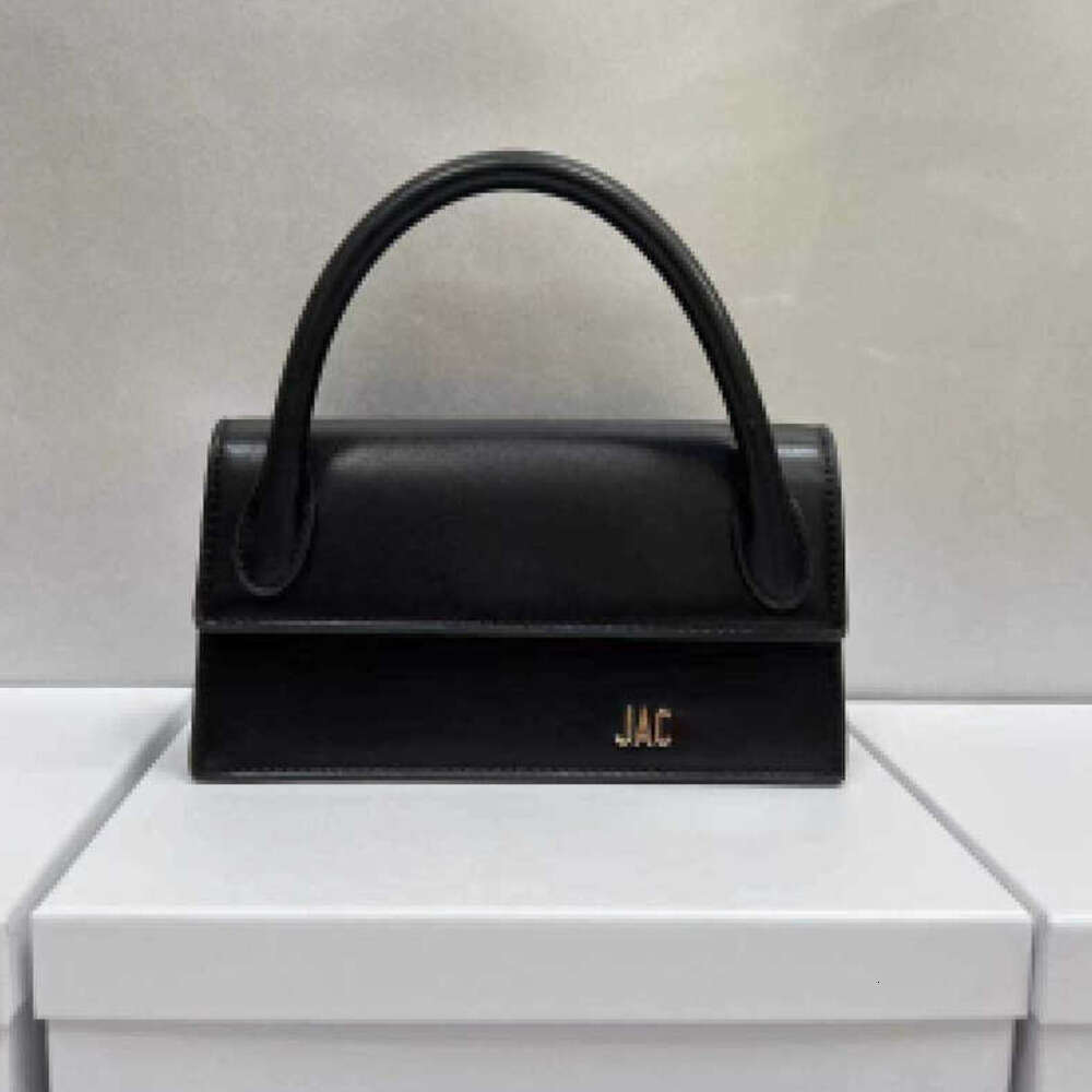 Designer Jacquemes Handbag Star Small Satchel With The Same Style Flip Shoulder Bag For Women Hot Bag For Women 2023 Black