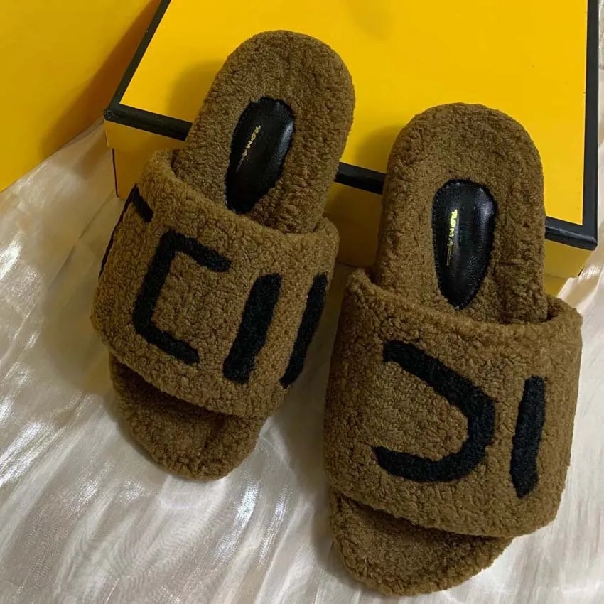 Designer Women's Slippers Sandals Fashion Warm Shoes Indoor Outdoor Women's Slipper Designer Autumn Winter Slippers 02