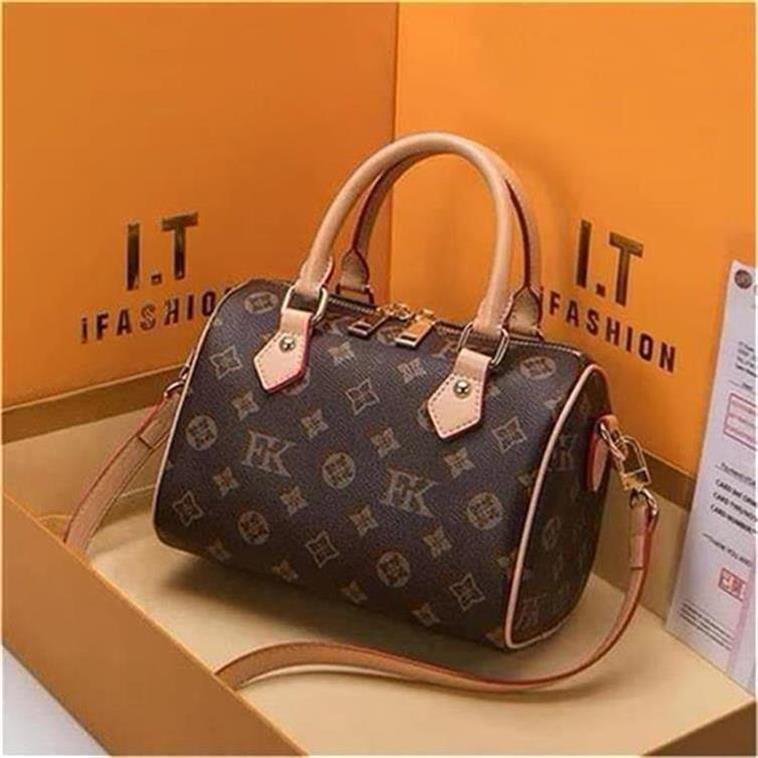 Hot Luxurys Women messenger bag Classic Designers Fashion women bag Shoulder Bags Lady Totes handbags Speedy With Key Lock Shoulder Strap Dust Ba
