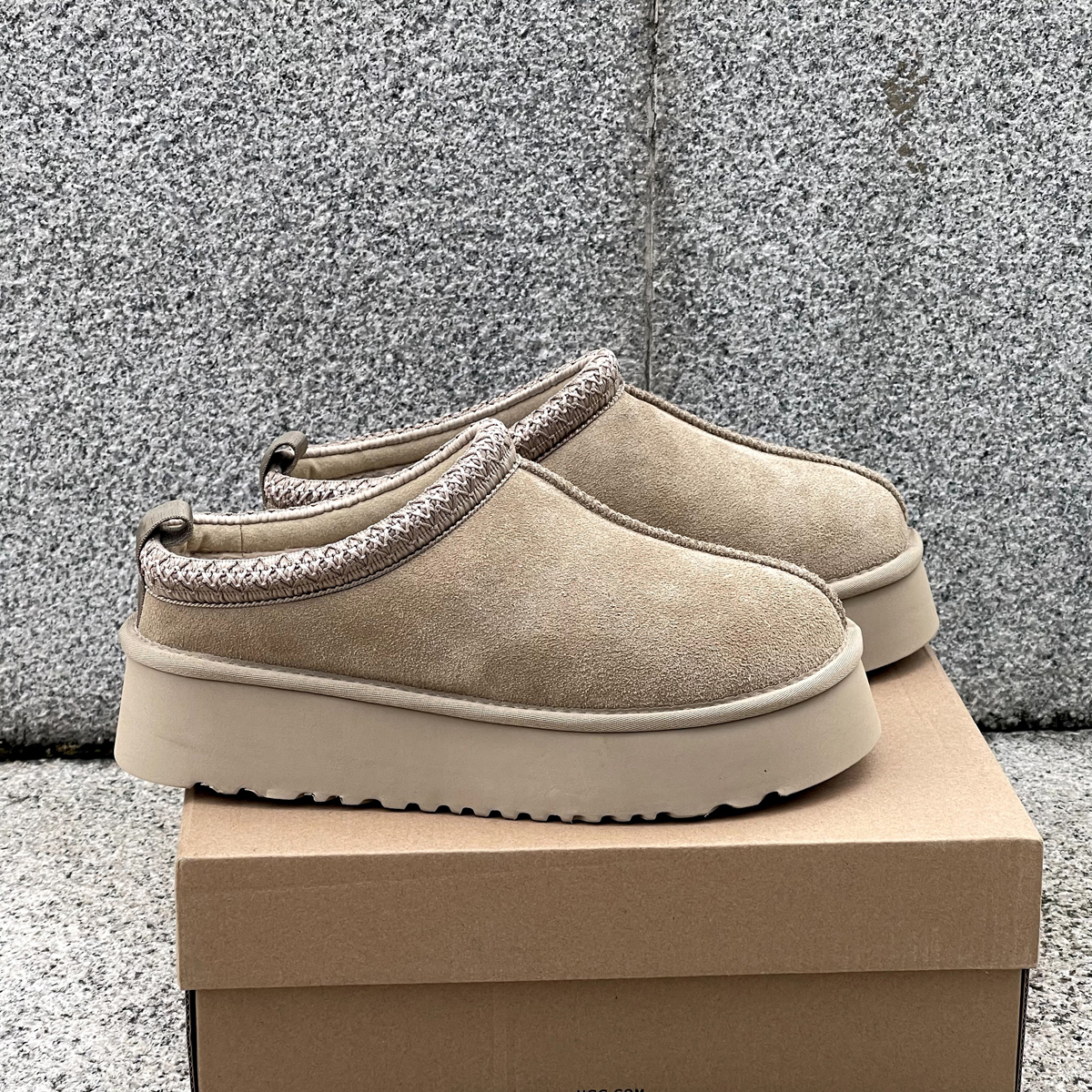 Tasman Pantoufles En Fourrure De Châtaigne Diapositives En Peau De Mouton Shearling Tazz Nouvelles Mules Femmes Hommes Ultra Mini Plateforme Botte Chaussures À Enfiler En Daim Confort Supérieur Automne Hiver Taille 35-44