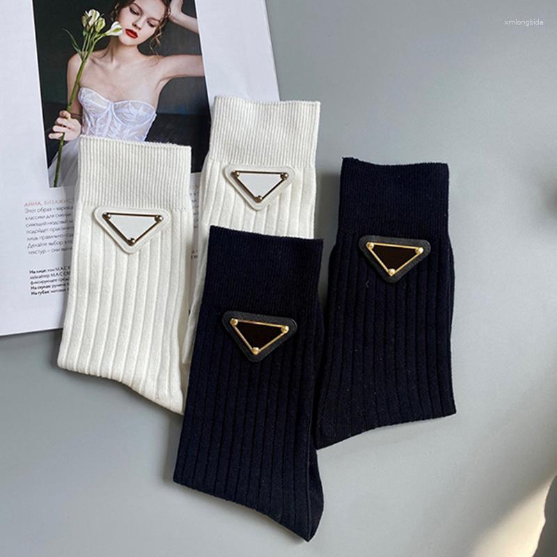 Women Socks Designer Sock Europe Letter Luxury Cotton Sexy Warm Personality Fashion-image-914657256