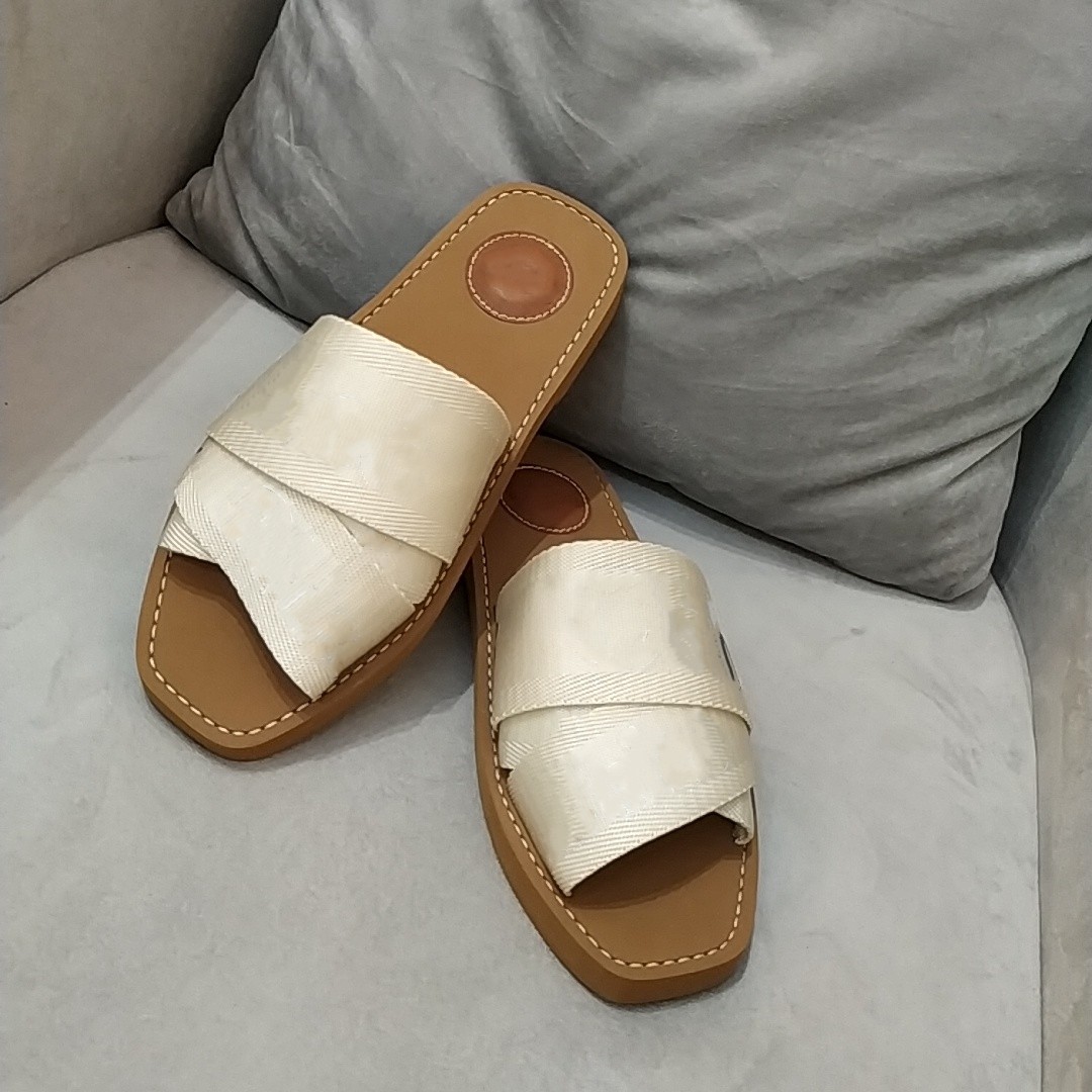 Femmes Woody Mules Pantoufles Toile Croix Sandales Tissées Été En Plein Air Peep Toe Pantoufle Occasionnelle Grande Lettre Chaussures Avec Boîte