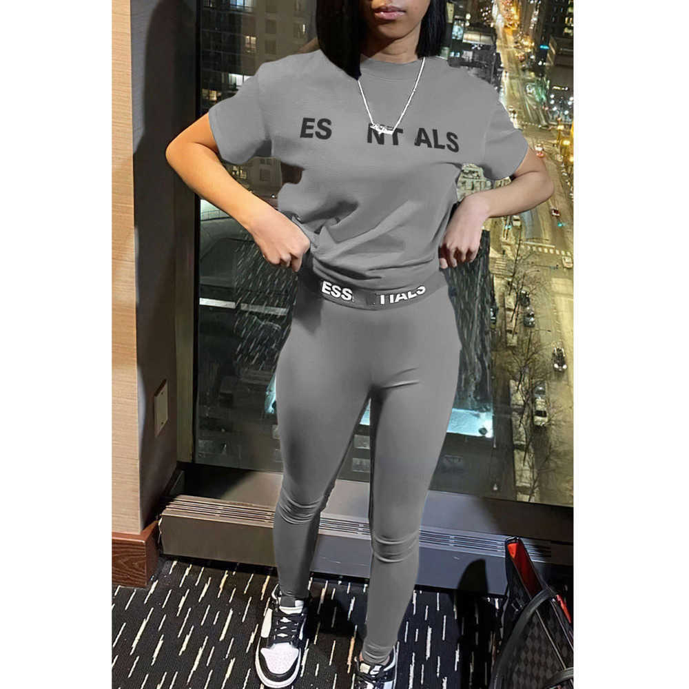 Designer 2023 Silm Pants Suit Womens Two Pieces Jogger Set New Letters Printed Short Sleeve Sexy Fashion Tights Suits