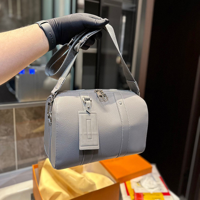 Designer Mens CITY Messenger Bags Cross Body M59255 M45936 Luxurys Black Shouler Purses Women Pillow Bag Letters Capacity-image-905340906