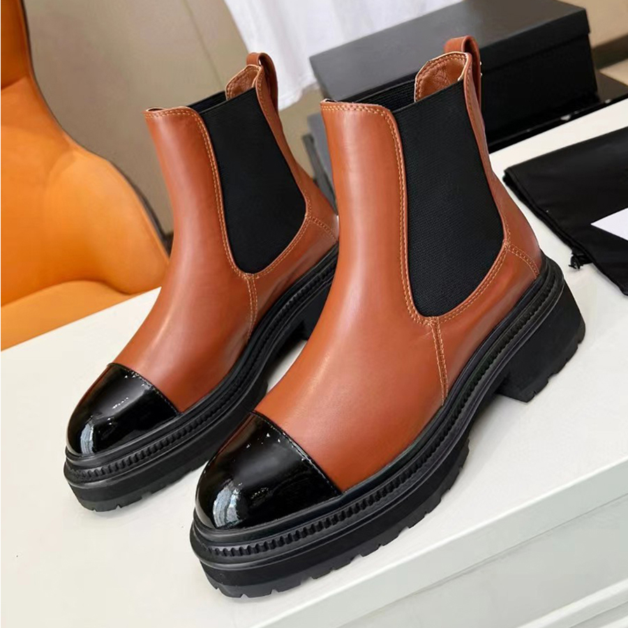 Bottes Chelsea en daim décontractées à fond plat et à semelle épaisse, bottes de chevalier de luxe de styliste de luxe à talon bas contrasté de c