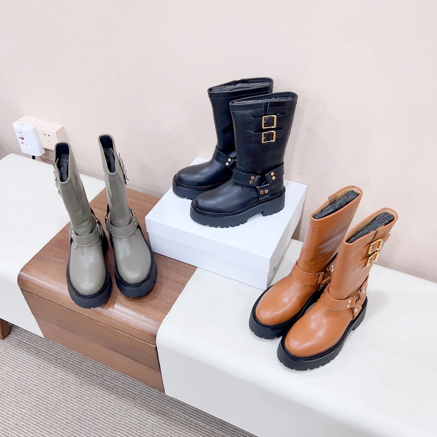 Cowhide thick-soled smooth round flat ankle boots thick half boots luxury designer chunky heel boots high-quality women's shoes size35-40-image-906229042
