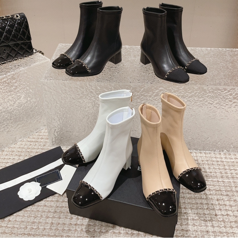 New Styles Autumn and Winter Brand Designer Women's Genuine Leather Ankle Boots Chains Thick Heels Short Boots Apricot Top High Quality Shoe