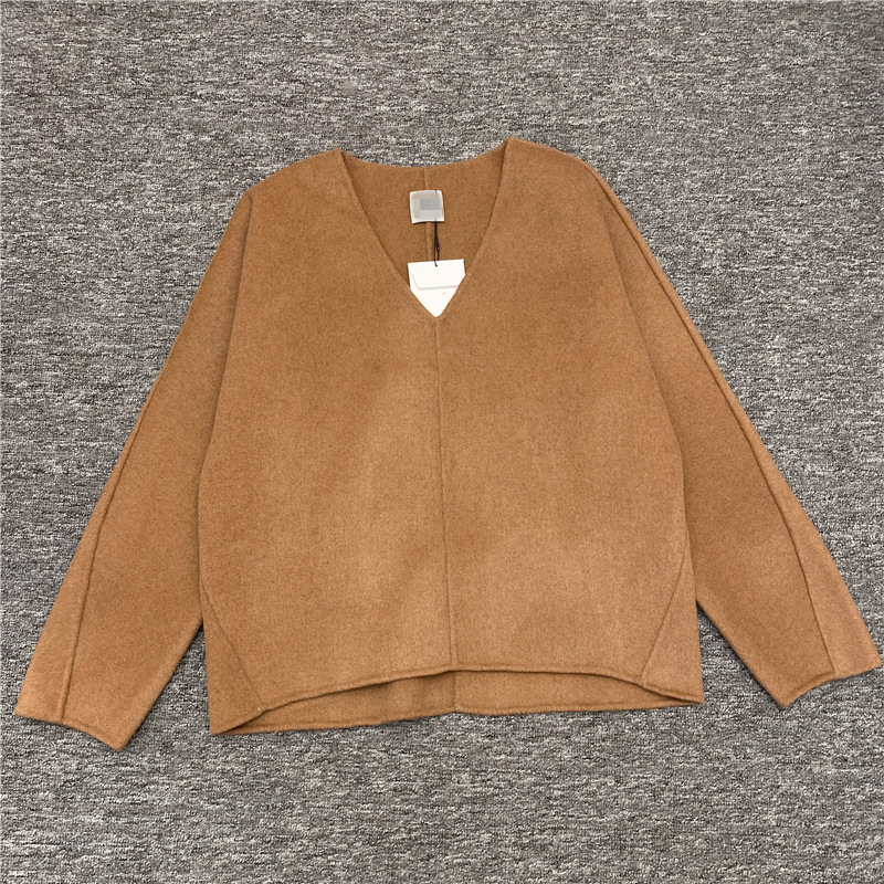 Elegant Women's Cashmere V-Neck Sweater - Short Sleeve, Soft Fabric, Solid Colors Available