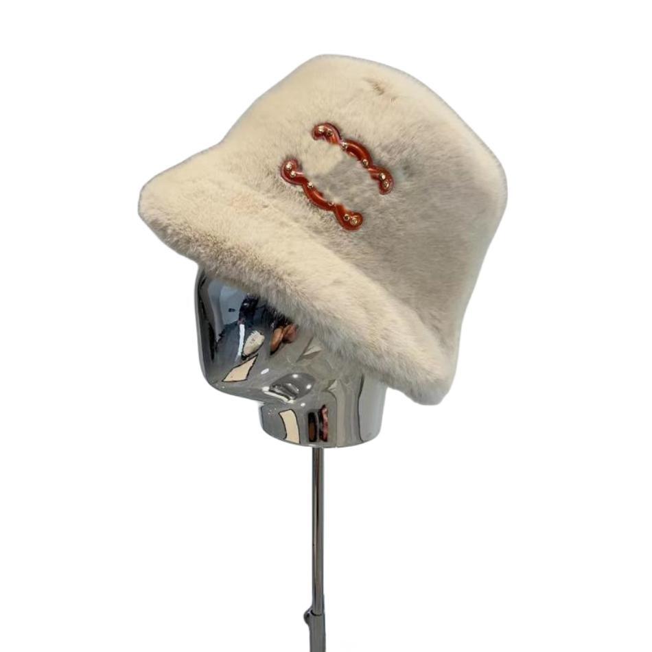 designer Winter bucket hat Men's and women's hats-image-907073702