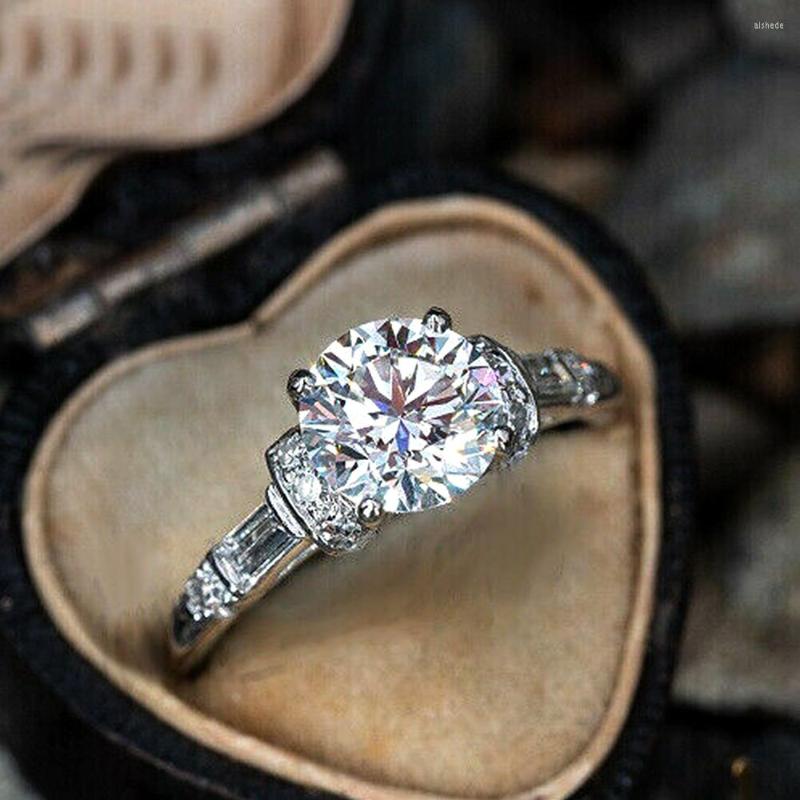 

Wedding Rings Huitan 2023 Modern Bands Women's Ring With Cubic Zirconia Temperament Elegant Lady Evening Party Trendy Jewelry
