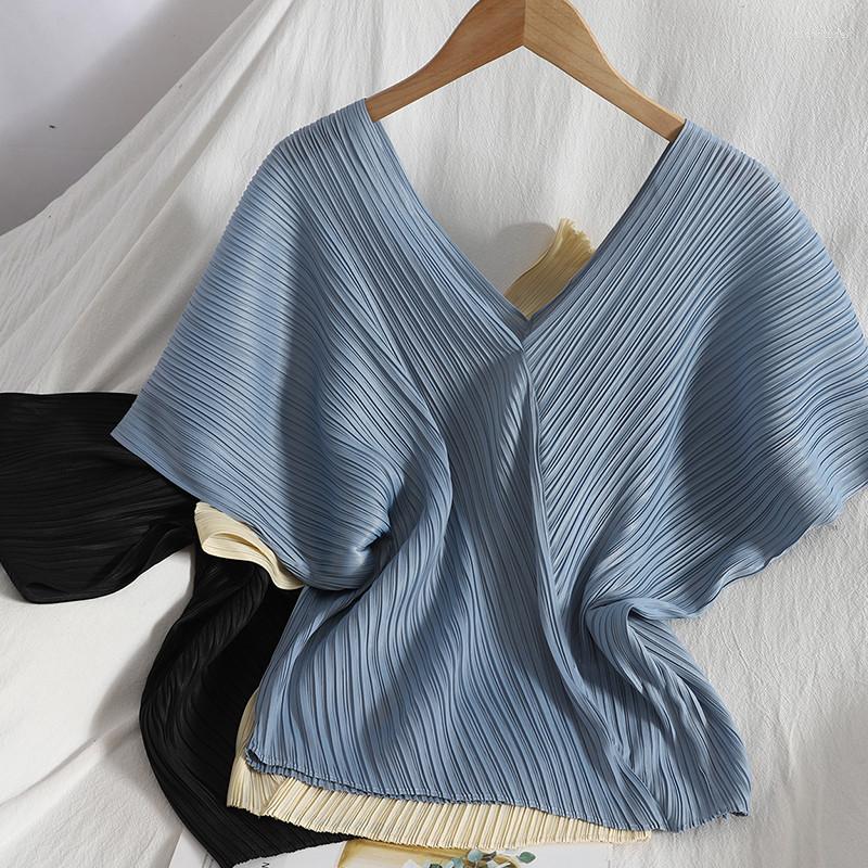 

Women's Blouses 2023 Summer V Neck Casual Loose T Shirt Women Solid Thin Short Sleeve T-Shirts Ladies Crumpled Pleated Simple Blouse Tops, Blue