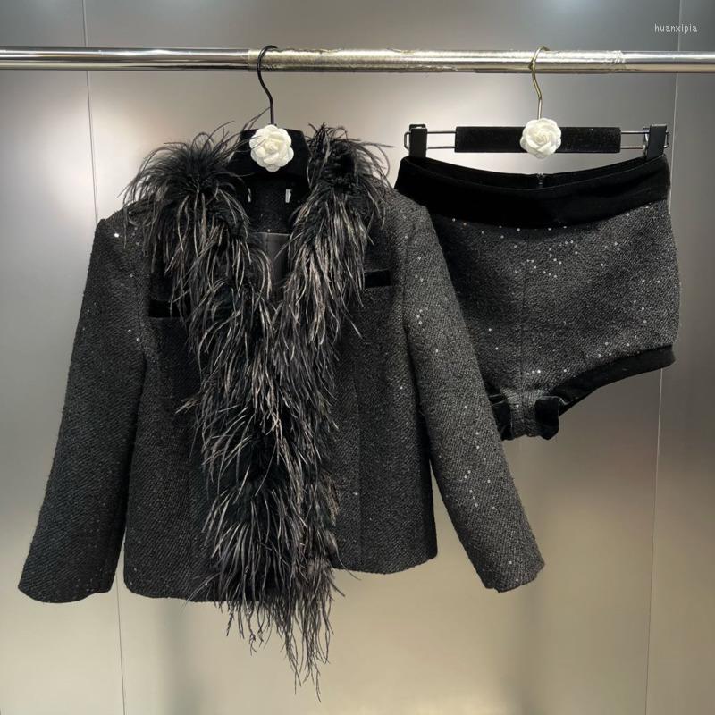 

Women' Tracksuits PREPOMP 2023 Winter Real Fur Collar Shiny Sequins Black Woolen Coat High Waist Shorts Two Piece Set Women Outfits GH181