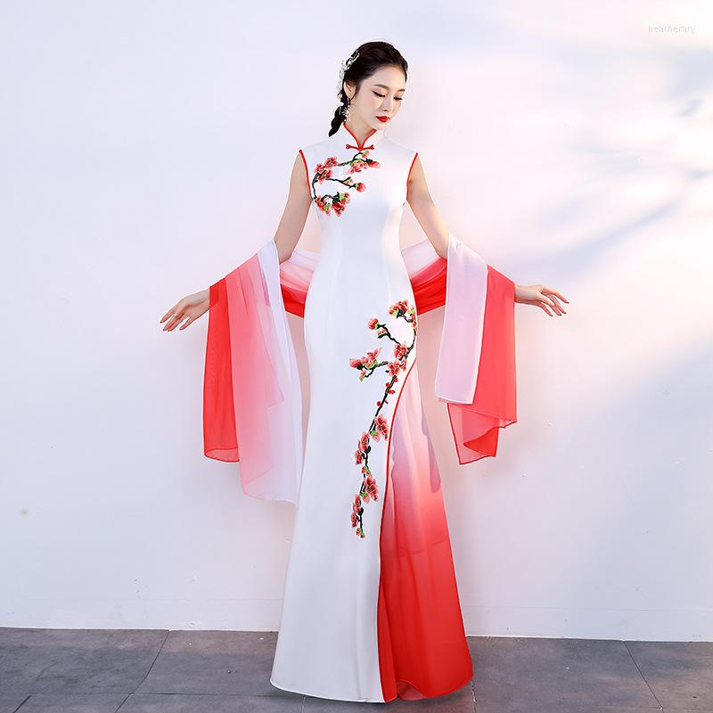 

Ethnic Clothing White Sexy Satin Chinese Dresses Gown Women Large Size Slim Qipao Long Sequins Evening Party Cheongsam Elegant Vestidos