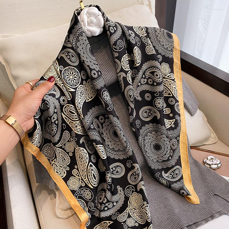 

Scarves 2023 Spring Silk Square Scarf Women Feeling Hijab Neckerchief Head Bands Fashion Print Shawls And Wraps Bandana