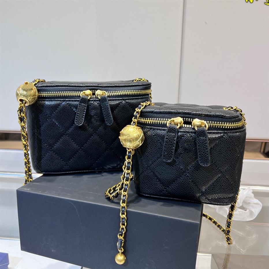 

Shoulder Bags Classic Famous Mini Box Bags Adjustable Shoulder Strap Quilted Cross Body Bag Genuine Leather Top Quality Cosmetic Vanity Handbags239C, Pink