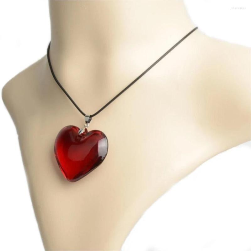 

Pendant Necklaces Heart Glass Necklace For Women Men Fashion Punk Jewelry Accessories Friends Gift Big Red Rope Chain Lover Choker