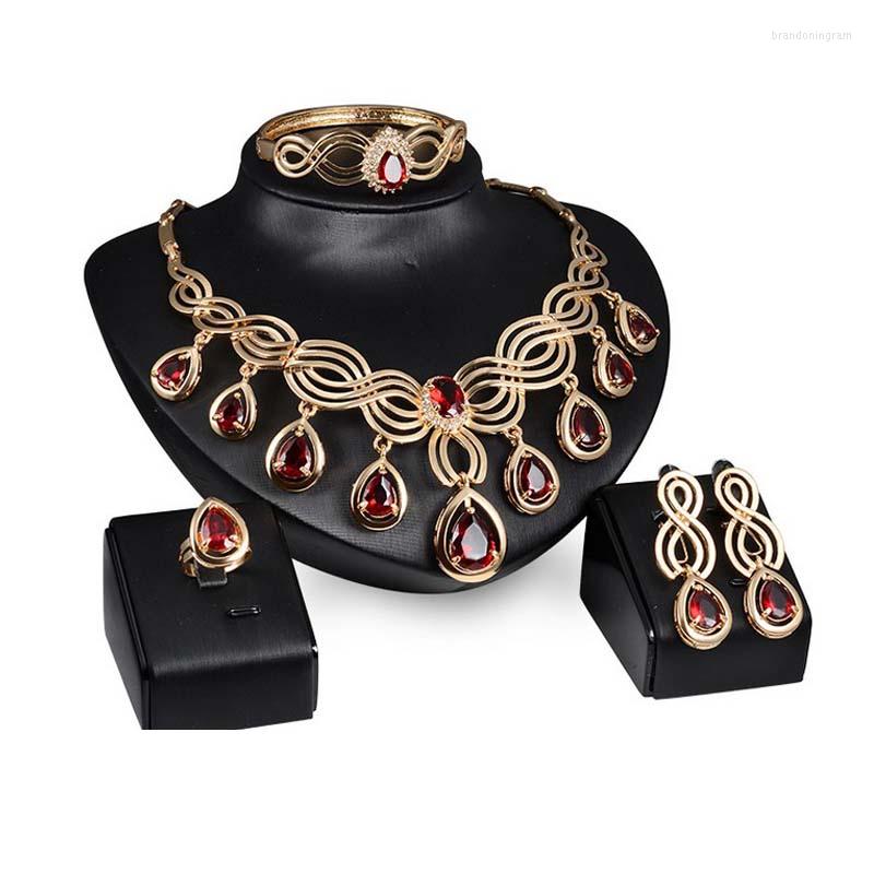 

Necklace Earrings Set 2023 Exquisite Dubai Jewelry Luxury Gold Big Nigerian Wedding African Beads Costume Design, Picture shown