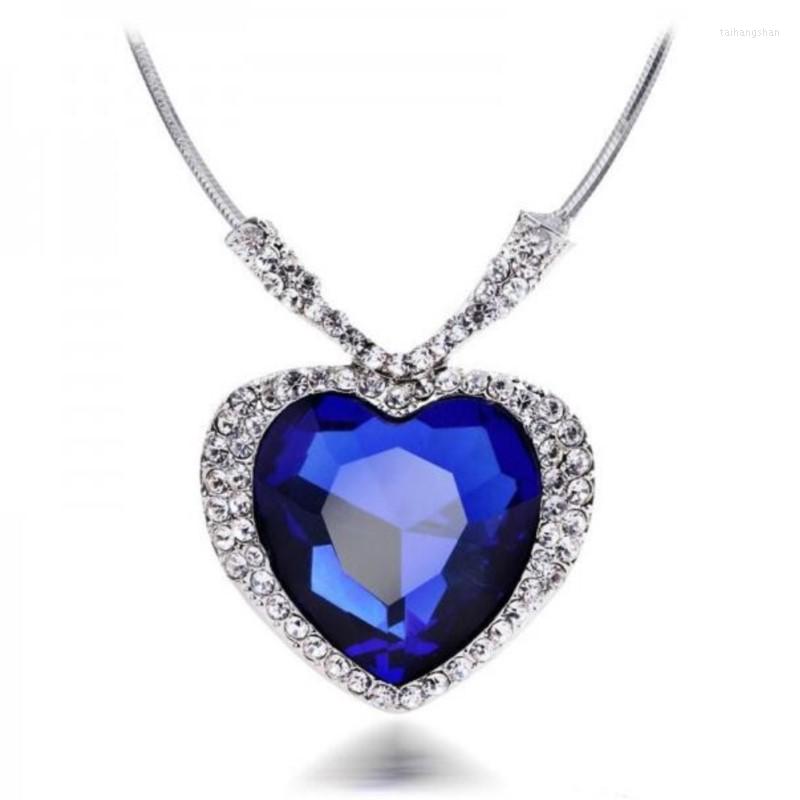 

Pendant Necklaces Quality Austrian Crystal Classic Movie Blue Heart Necklace Rhinestone Charm Women Summer Girl Fashion Jewerlry