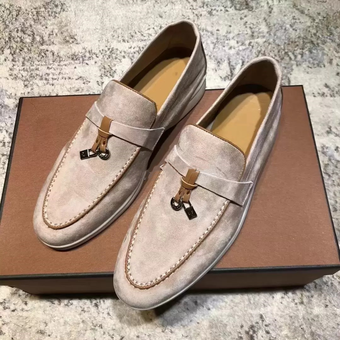 

Top Designer Womens Dress shoes loro Cashmere loafers Designers Classic buckle round toes Flat heel Leisure comfort Four seasons women CGAF