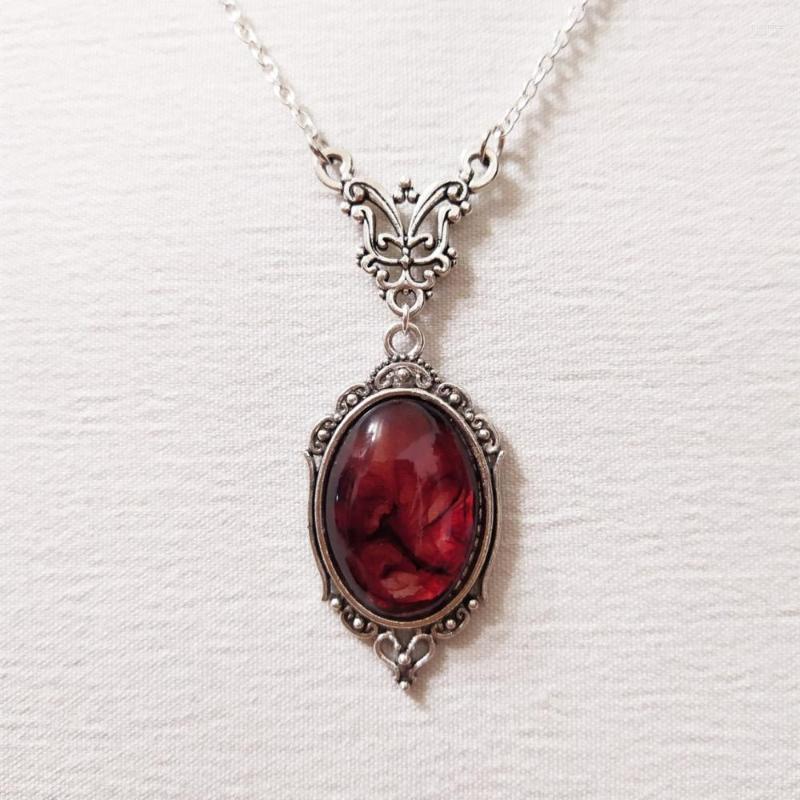 

Pendant Necklaces Gothic Blood Red Stone Charm Necklace Butterfly Ladies Vintage Vampire Embossed Witch Halloween Jewelry