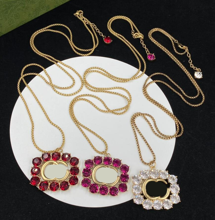 

Women Fashion Double Letter Pendant Necklaces Luxury Designer Long Chain Sweater Chain Wedding Party Couple Gift Jewelry With Box