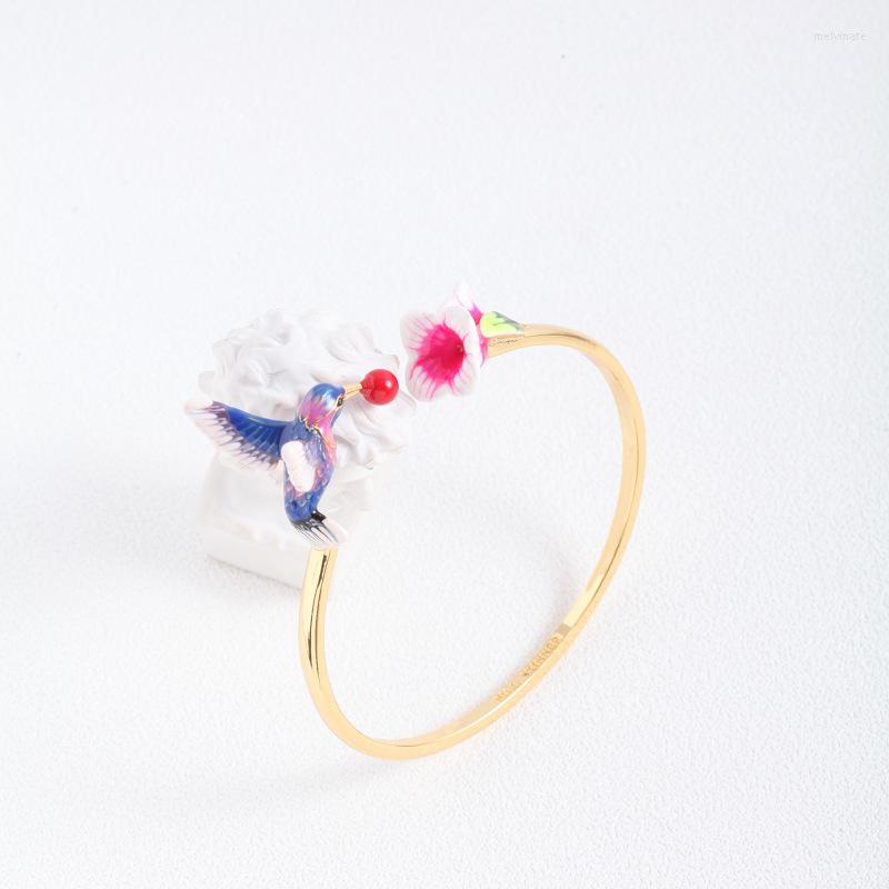 

Bangle European And American Jewelry Fashion Hand-painted Enamel Glaze Three-dimensional Cute Hummingbird Pink Flowers Open Bracelet