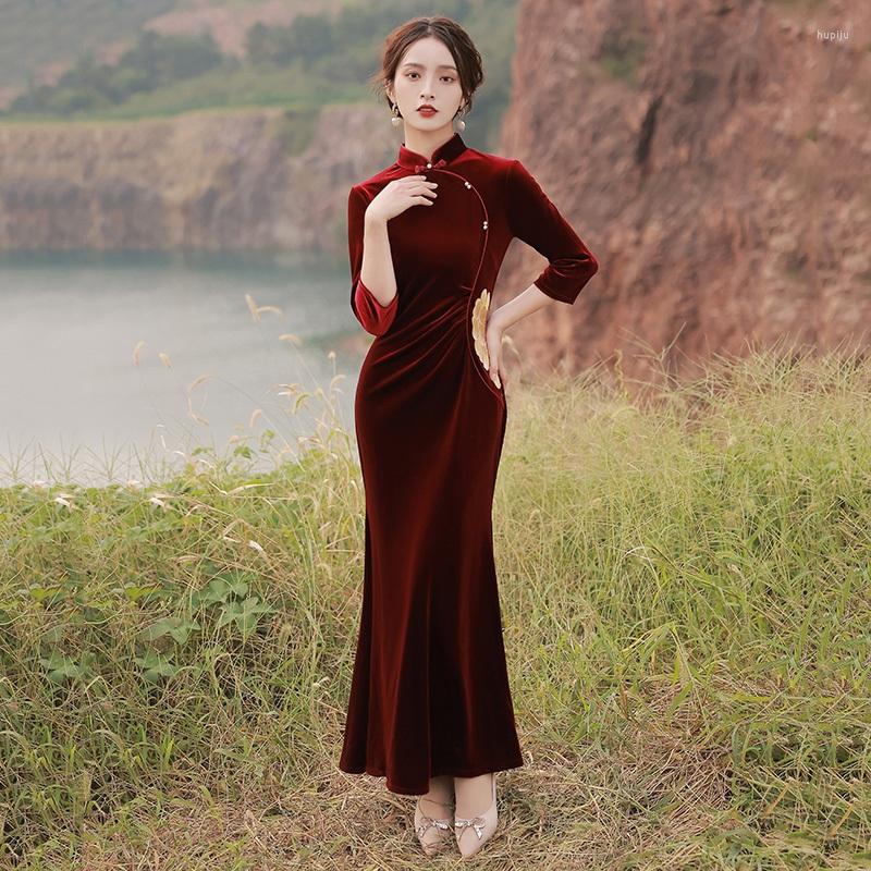 

Ethnic Clothing 2023 Chinese Style Velvet Sexy Cheongsam Qipao Long Dresses Red Eleglant For Women Bodycon Dress Vintage Vestidos 31511