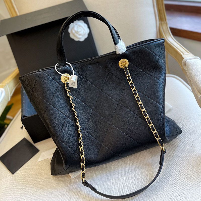 

Large Capacity Luxury Women Portable Designer Tote Bag Leather Quilted Retro Matelasse Classic Buckle Crossbody Handbag Fanny Pack Multi Pochettes Card Holder 35C, Black