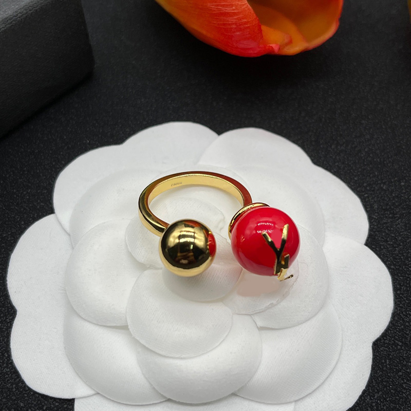 

Gold Red Ring Designer Rings For Women Men Luxurys Designers Fashion Jewelry Lovers Y Ring For Wedding Gift 2301031Z