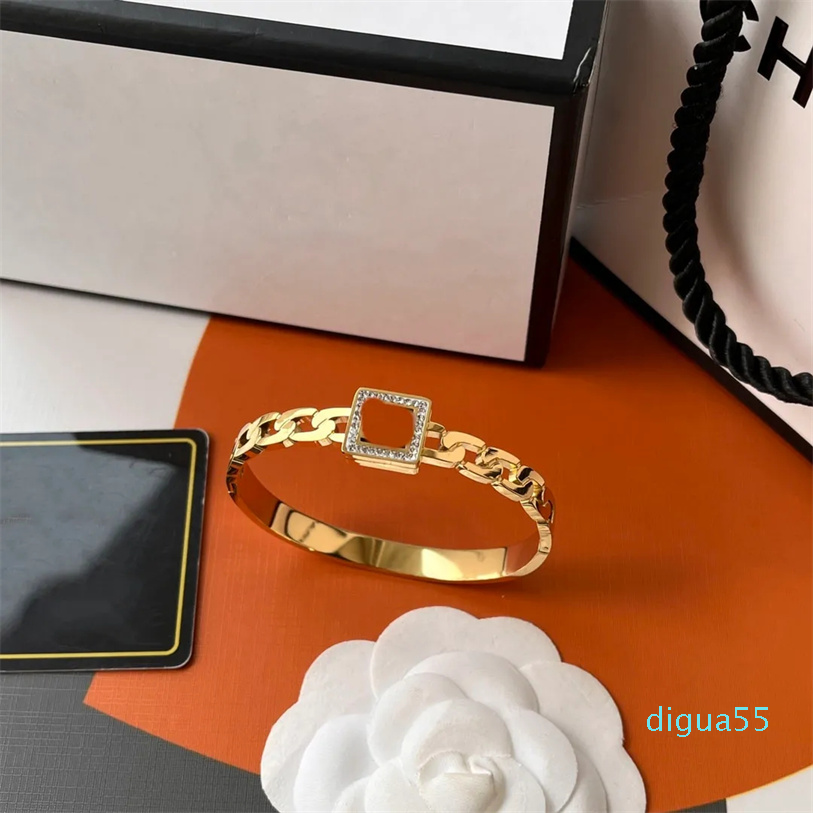 

Bangle Women Gold Designer Letter Jewelry 18k Plated Stainless Steel Wedding