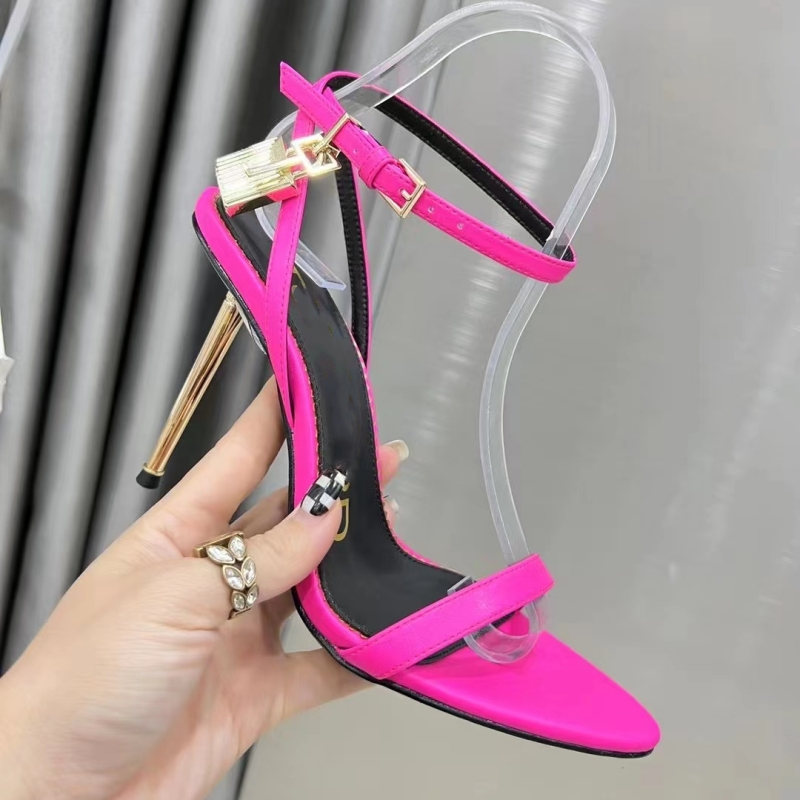 

Fashion Stiletto heel sandals womens shoe Designer Satin Gold padlock Dress shoes Genuine Leather high Heeled 10.5cm Super High Fuchsia party women sandal, Nude
